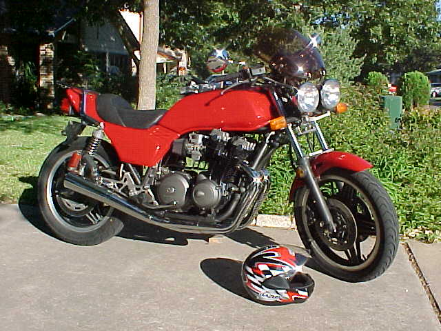 Kirk Taylors' 1982 Honda CB900F Photo #1