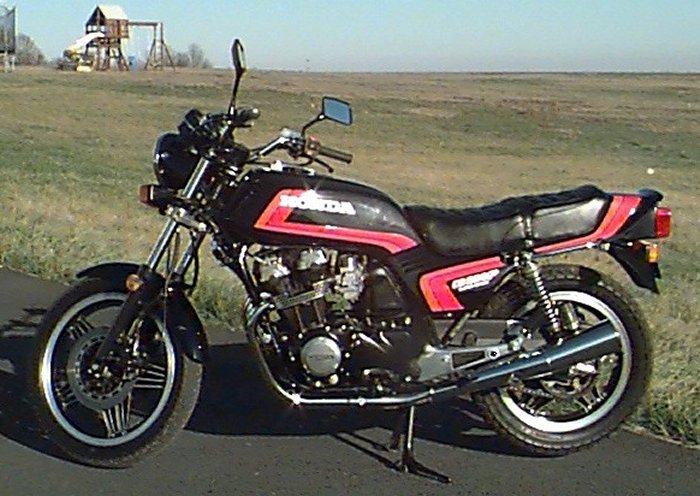 Buck Allison's 1982 Honda CB900F Photo #1