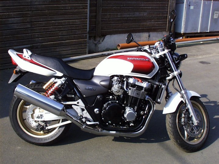 Sean Maney's 1999 Honda CB1300