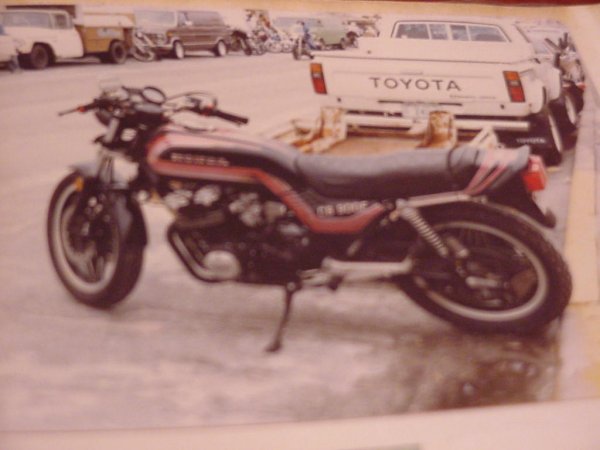 Jeff Shealy's CB900F Photo #2