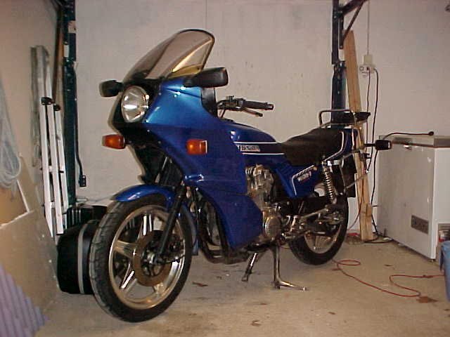 �ke Persson's Honda CB900F