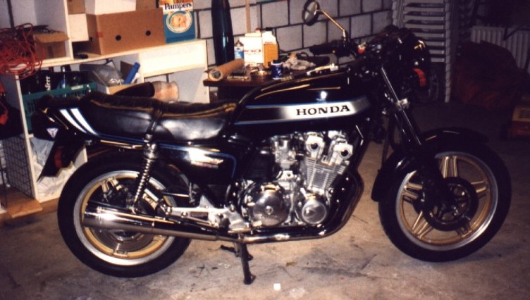 Ron Moolenaar's Honda CB900F2