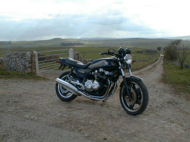 John Worwood's Honda CB900F2
