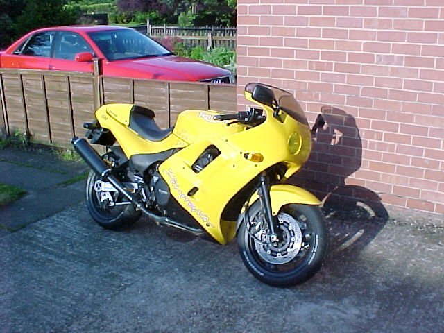 Nick Hanson's Triumph Daytona 1200