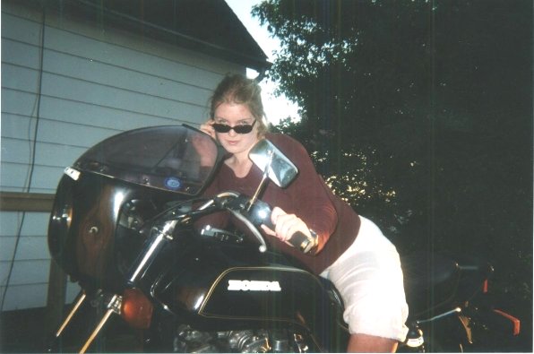 Robert Calder's Honda CB900F