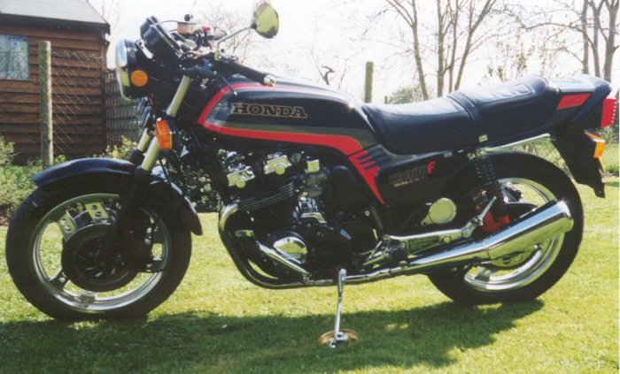Paul Waldock's 1982 CB900F Photo #2